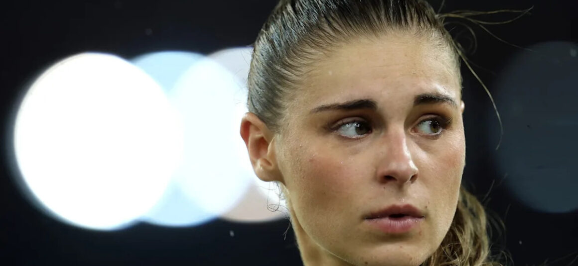 Jule Brand Returns to…