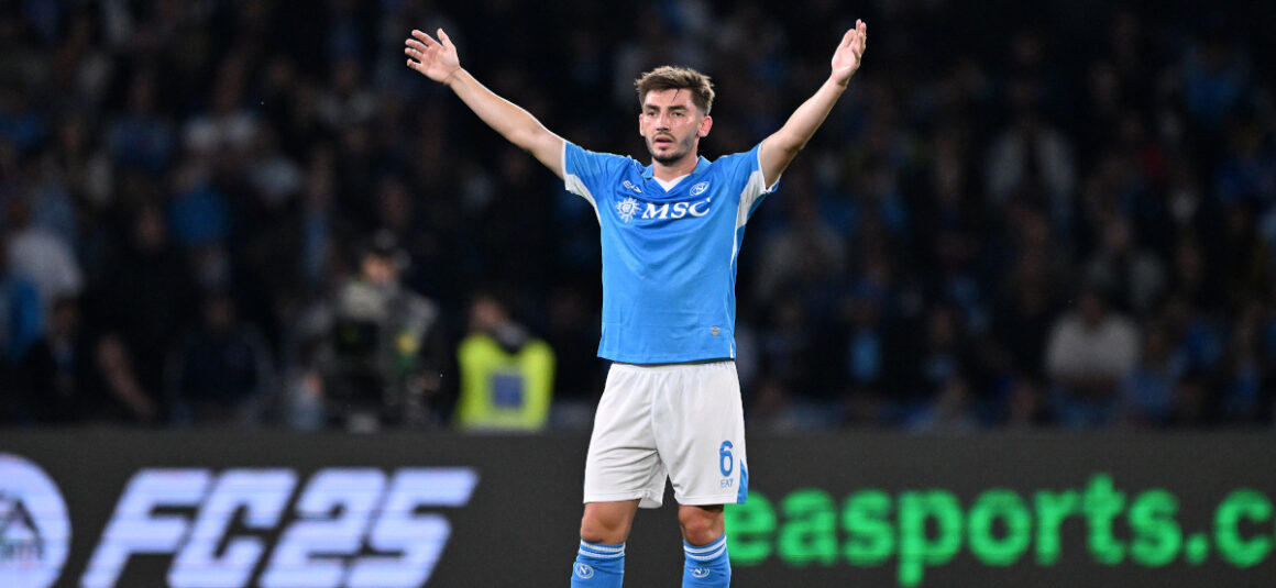 Gilmour Weighs Surgery as…