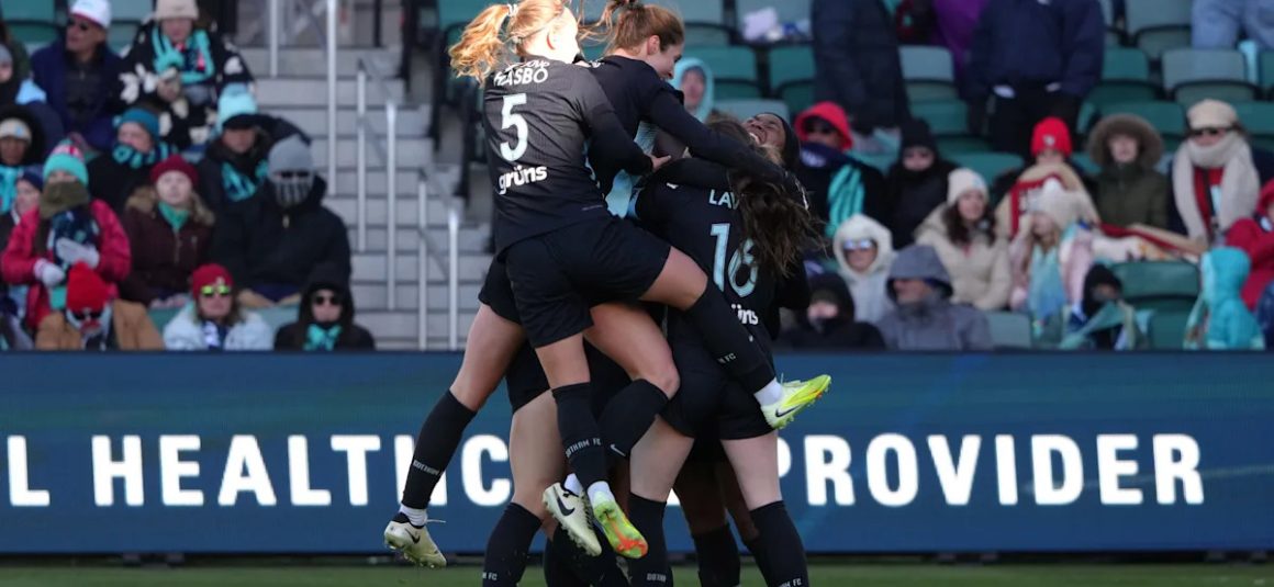 Gotham FC Shocks Kansas…