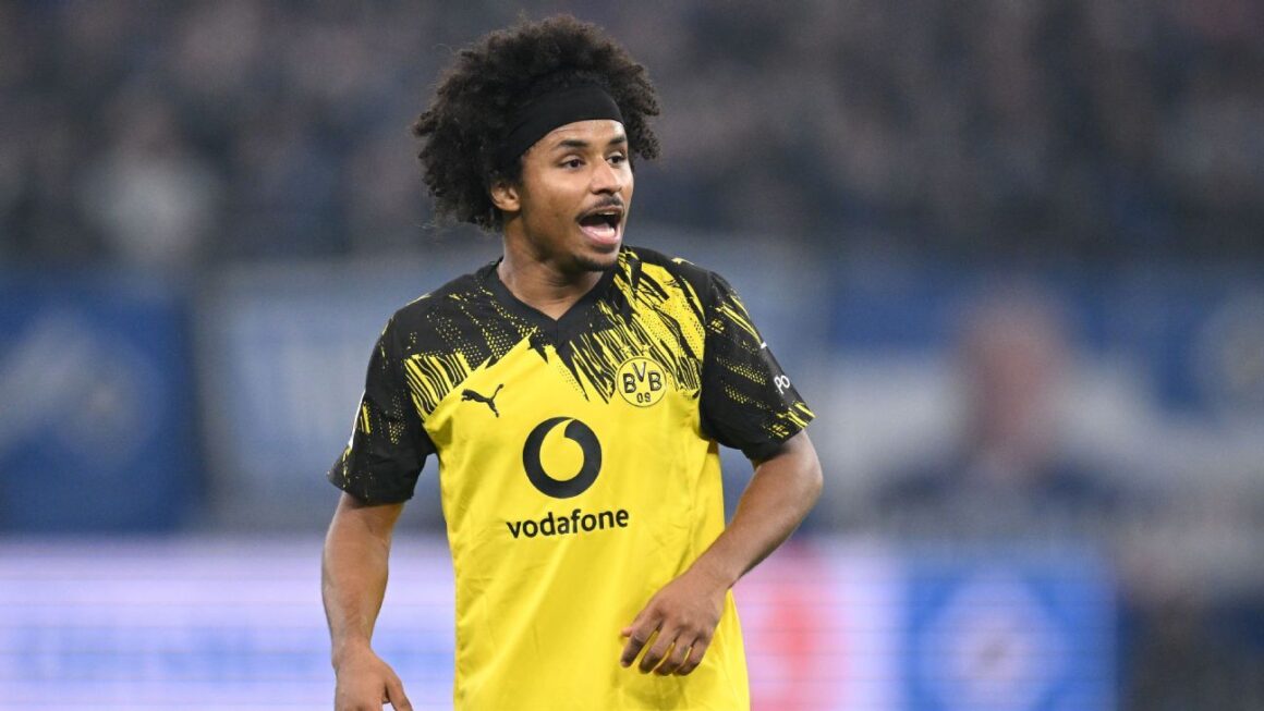 Transfer rumors, news:…