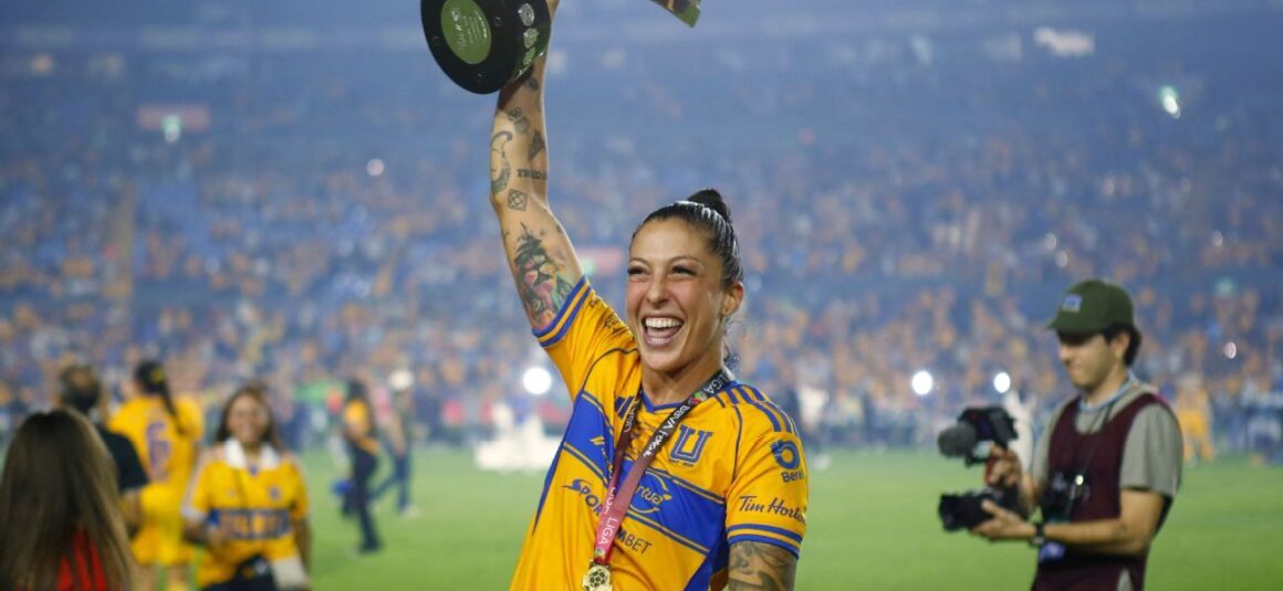 Jenni Hermosos Tigres… Jenni Hermosos Tigres…