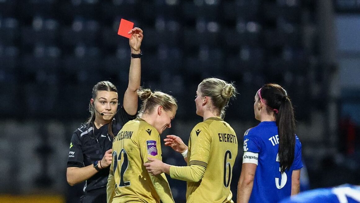 Palace Star Risks…