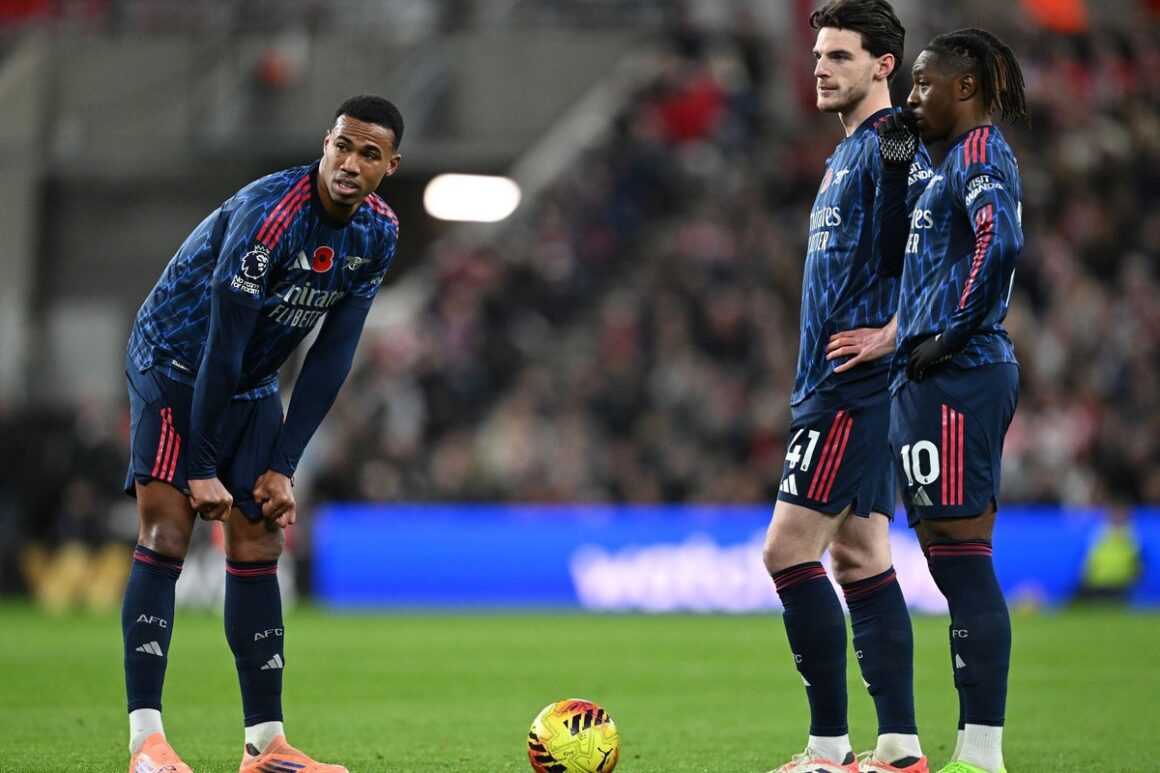 Arsenal Perfects the Set