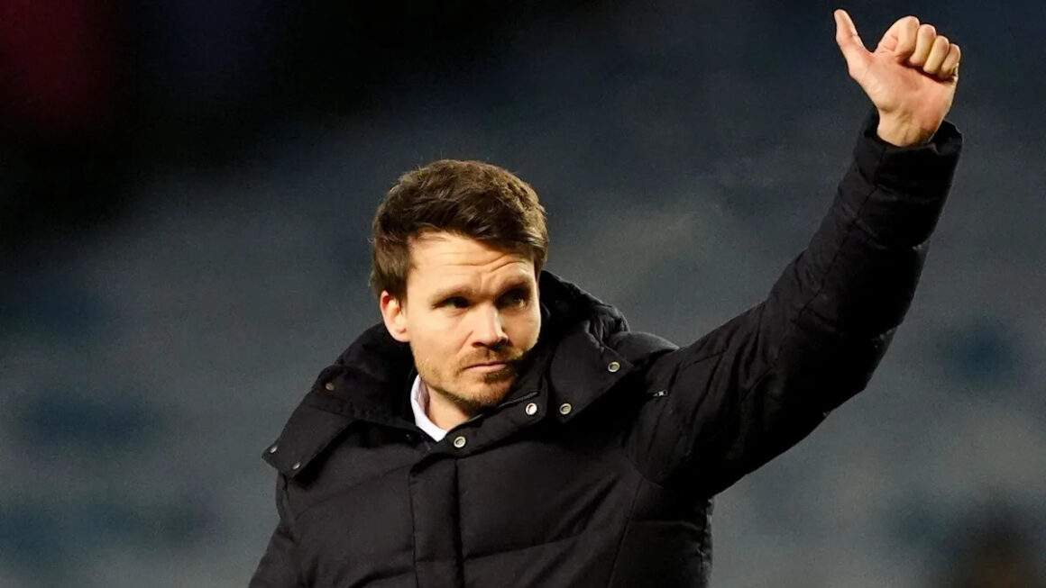 Rohls Rangers Charge Forward