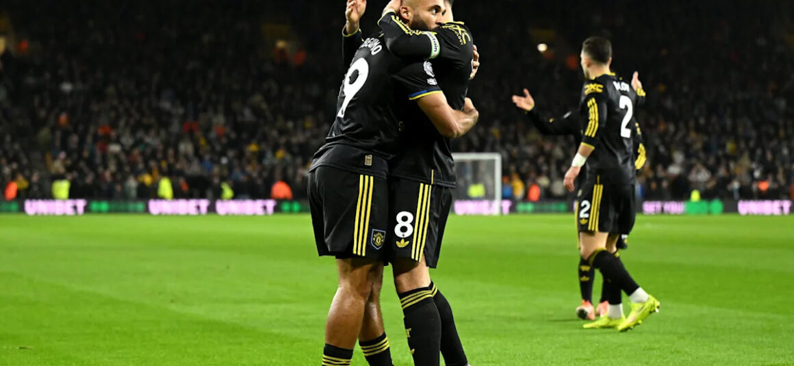 Fernandes Shines Bright:…