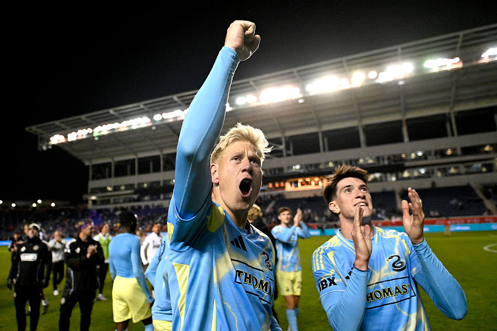 LA Galaxy Finalize Signing…