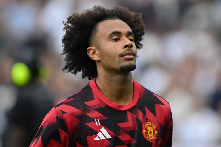 Zirkzee Sits Out Again as…