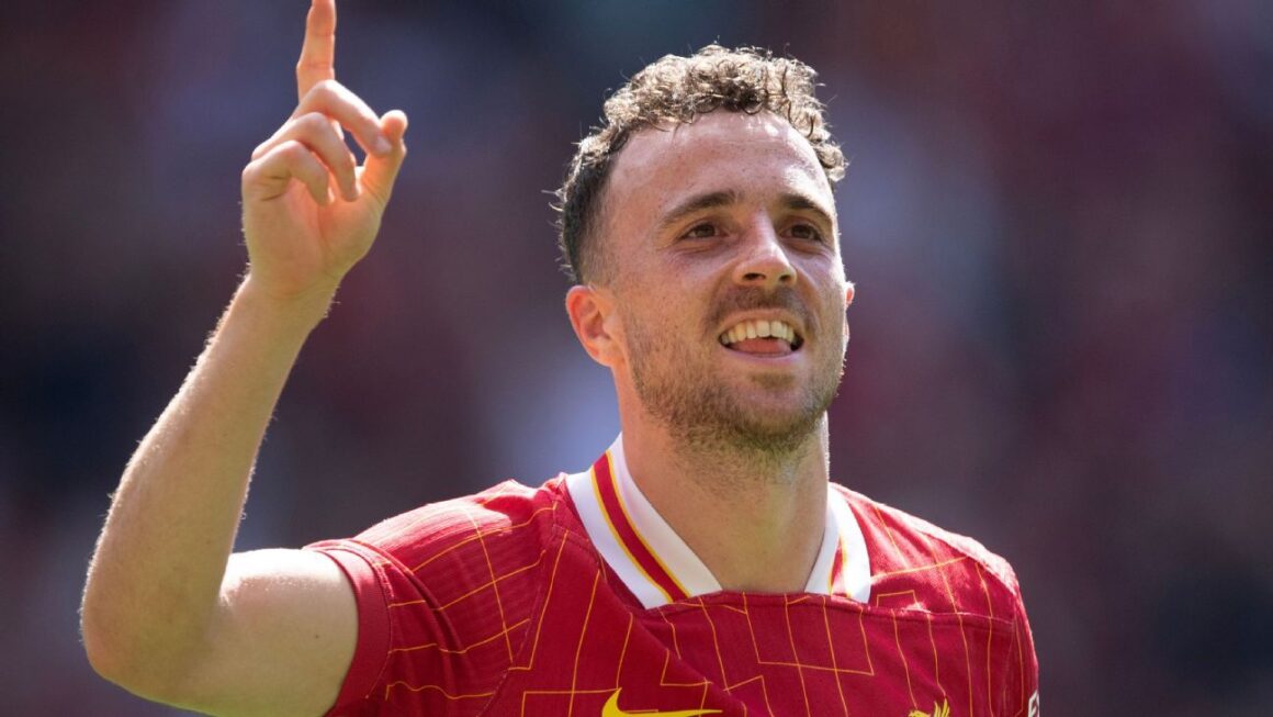 Liverpool honor Diogo Jota…