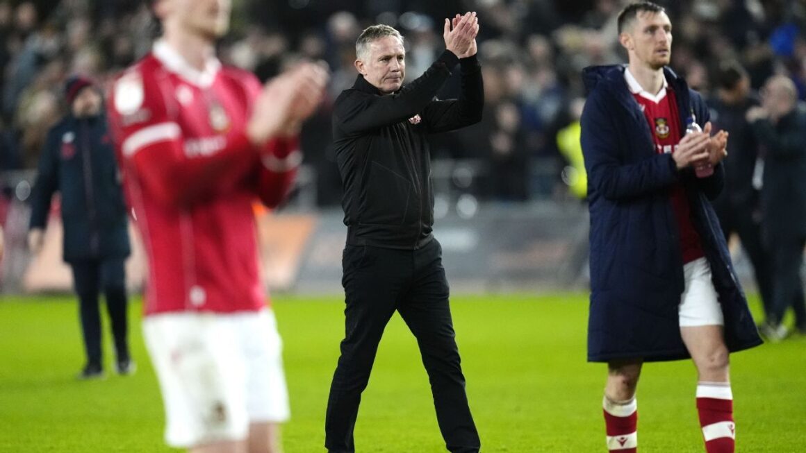 Wrexham manager backs… Wrexham manager backs…