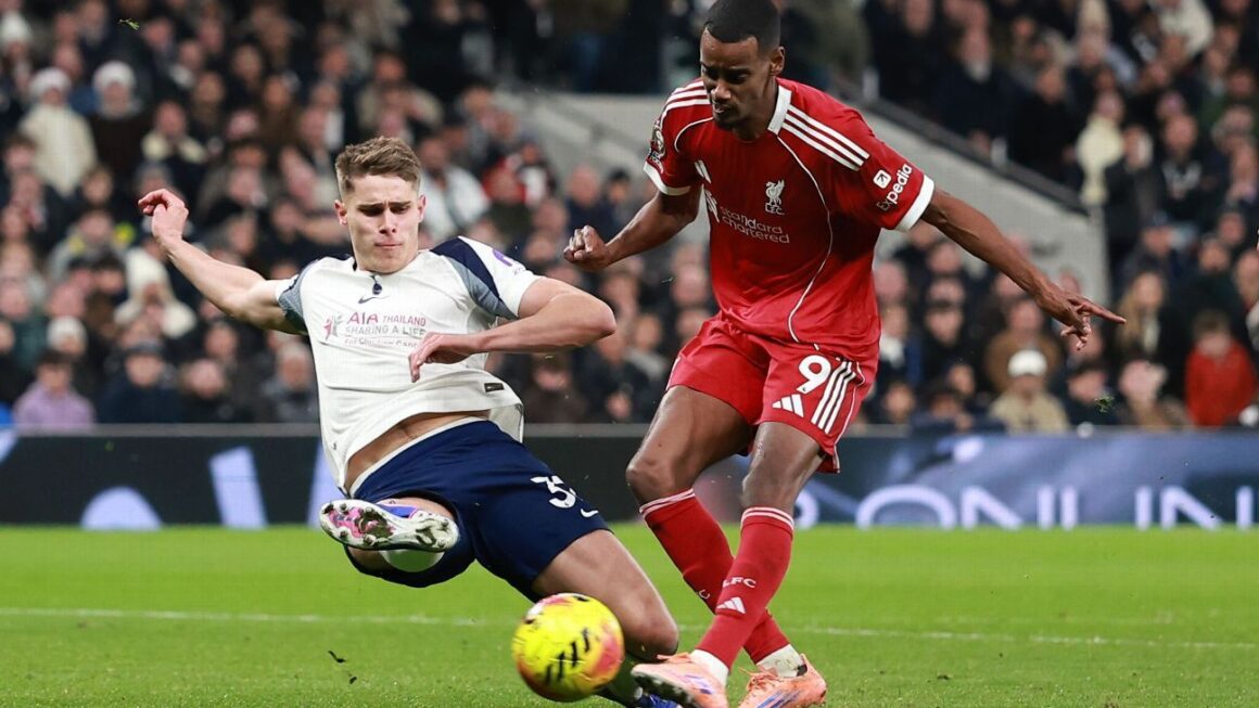 Slot calls tackle…