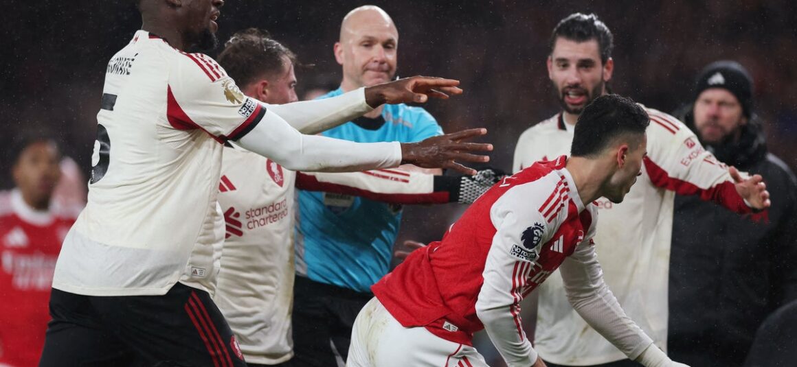 Martinellis Controversial…