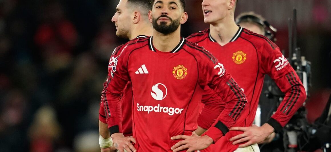 Tactics Collapse Again:…