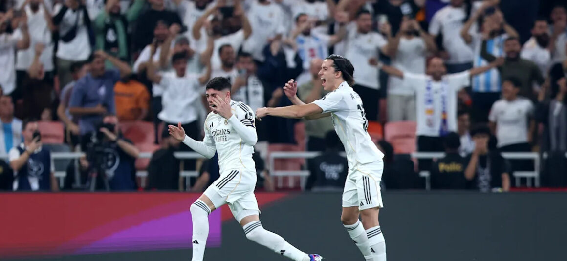 Fede Valverde acknowledges… Fede Valverde acknowledges…