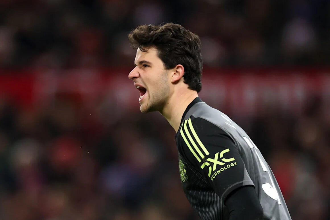 Zirkzee Earns 7.5,…