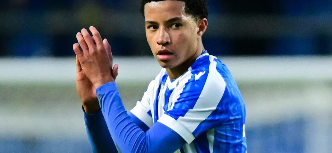 Chelsea Sign Teenage…