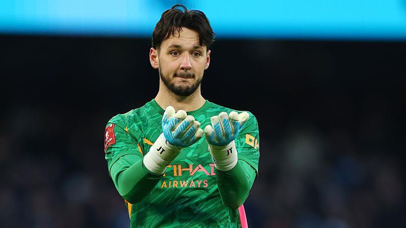 Guardiola Keeps Trafford… Guardiola Keeps Trafford…