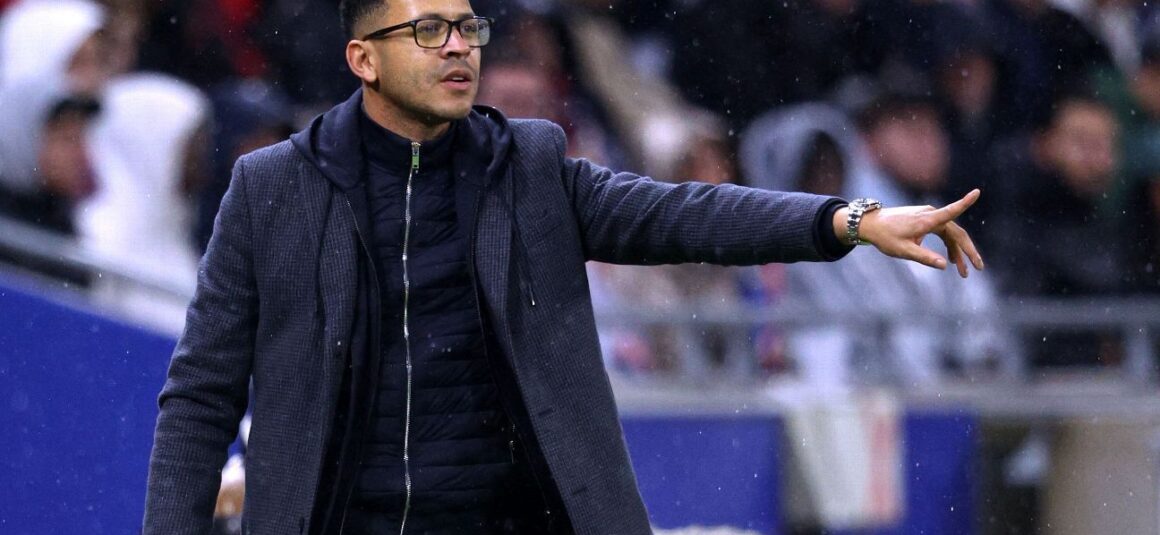 Chelsea name Rosenior as…