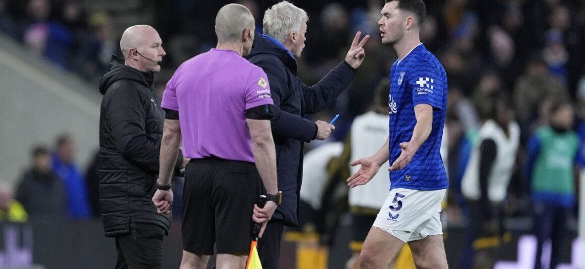 Moyes Criticizes Keanes…