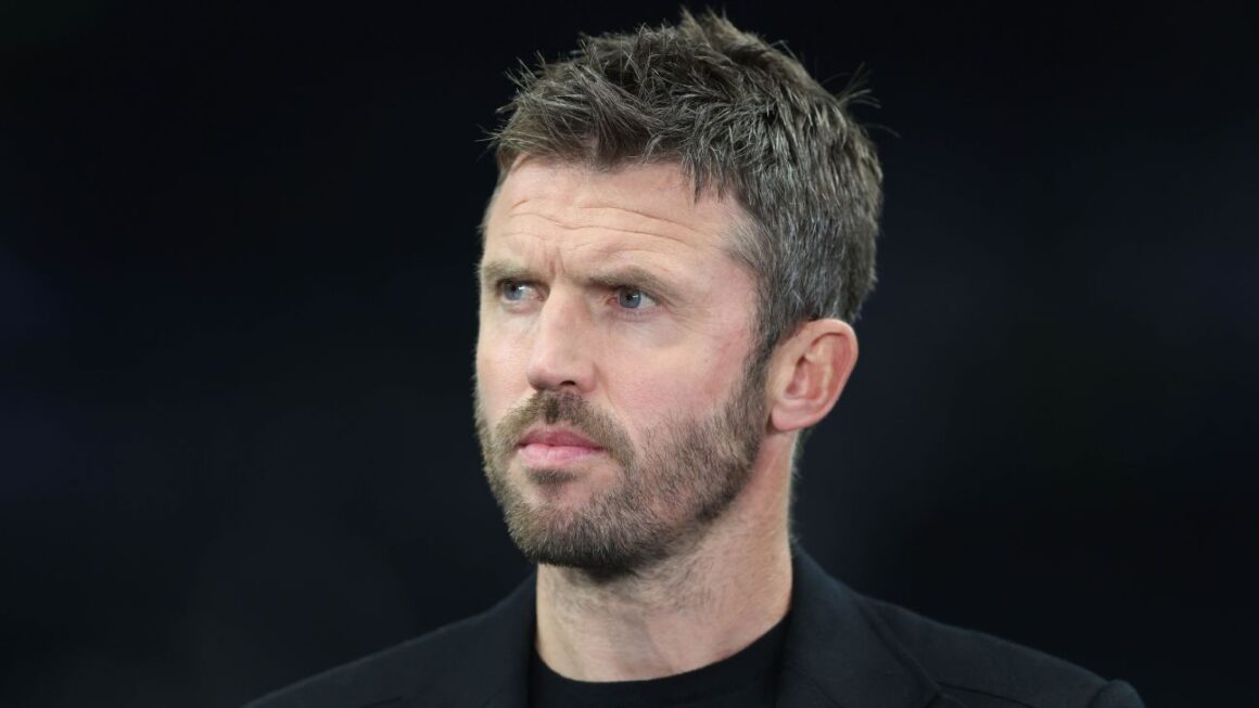Michael Carrick Receives…