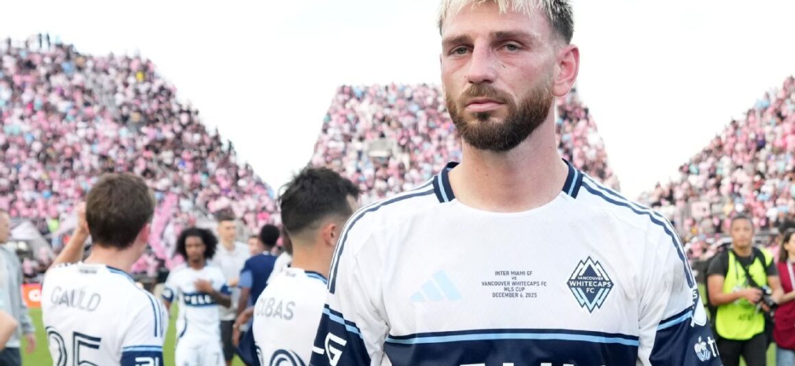 Sources: Blackmon Skips… Sources: Blackmon Skips…