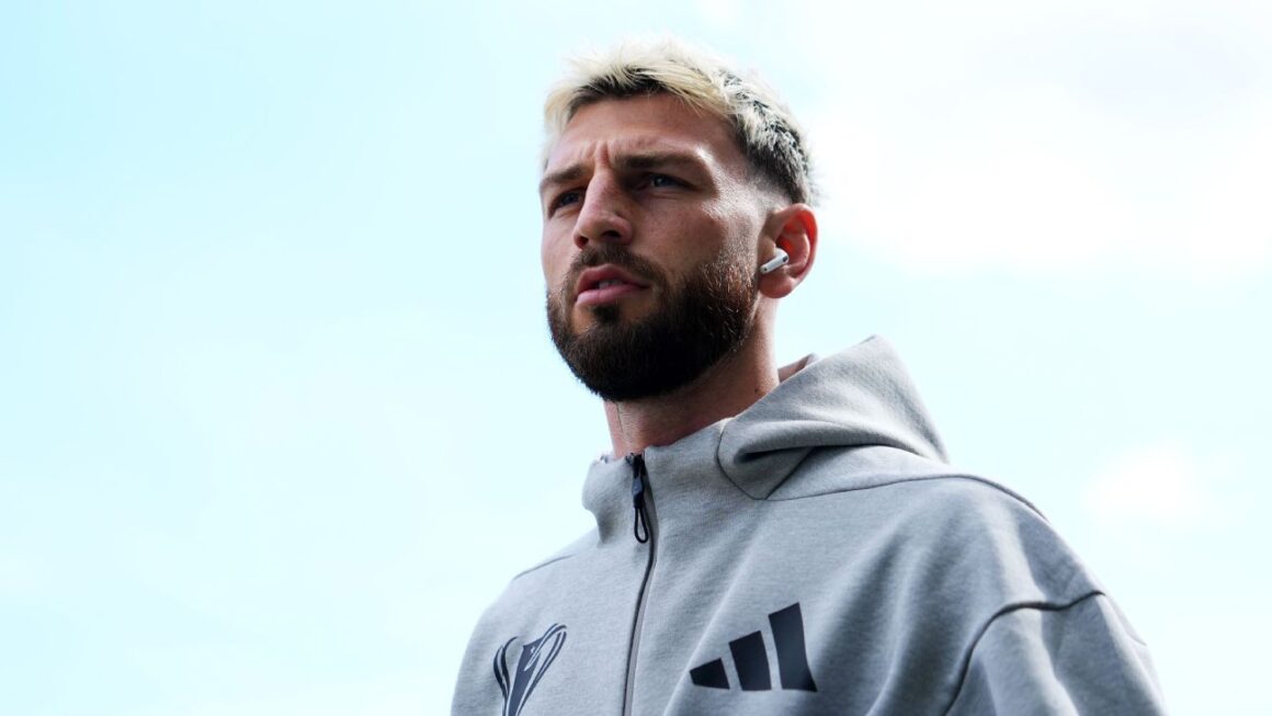 Blackmon Joins Caps Camp… Blackmon Joins Caps Camp…