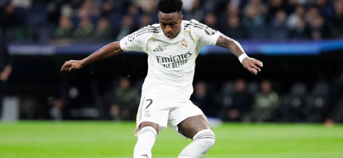 Vinícius Júnior Aims for… Vinícius Júnior Aims for…