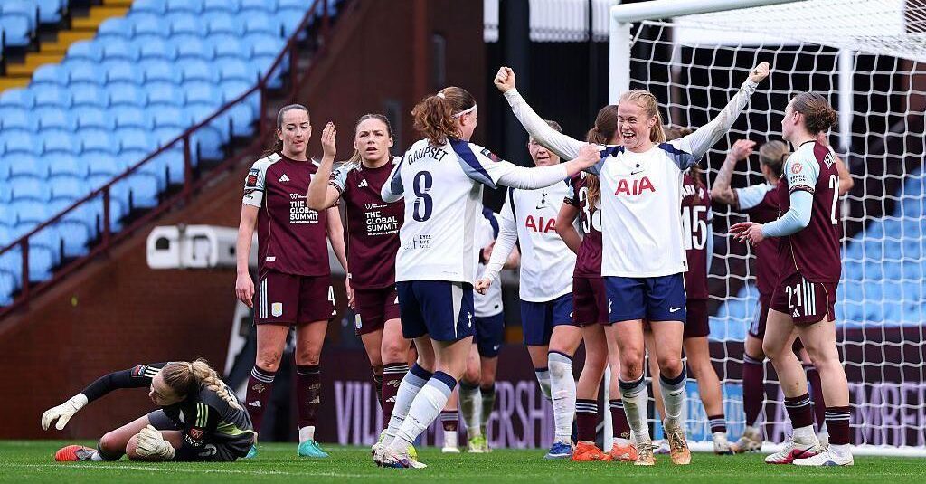 Spurs Strike Seven, Yet…