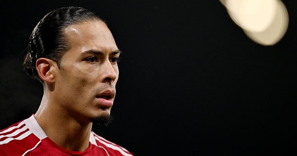 Van Dijk: Pundits Hold a…