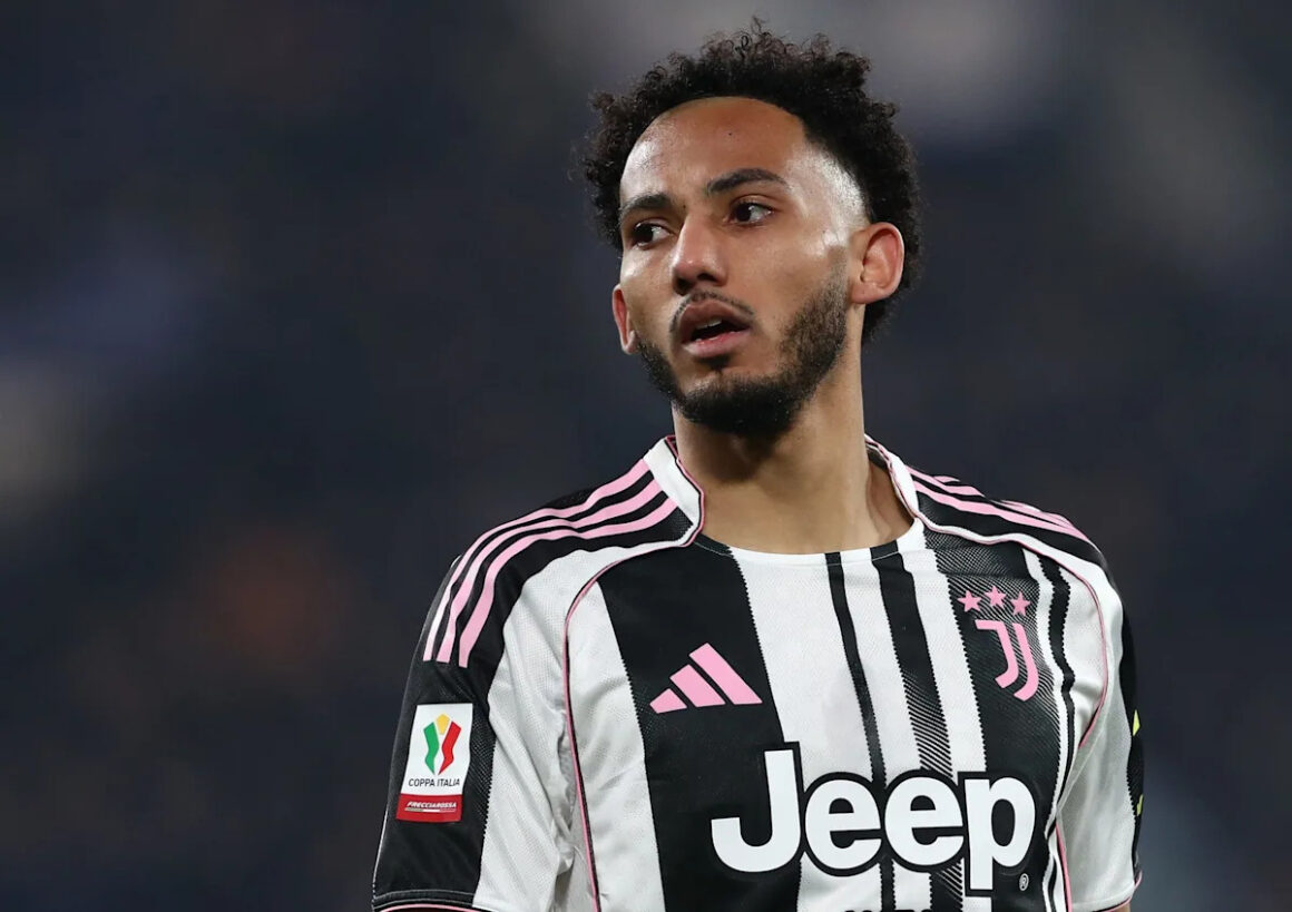 Tottenham Hotspur Among… Tottenham Hotspur Among…