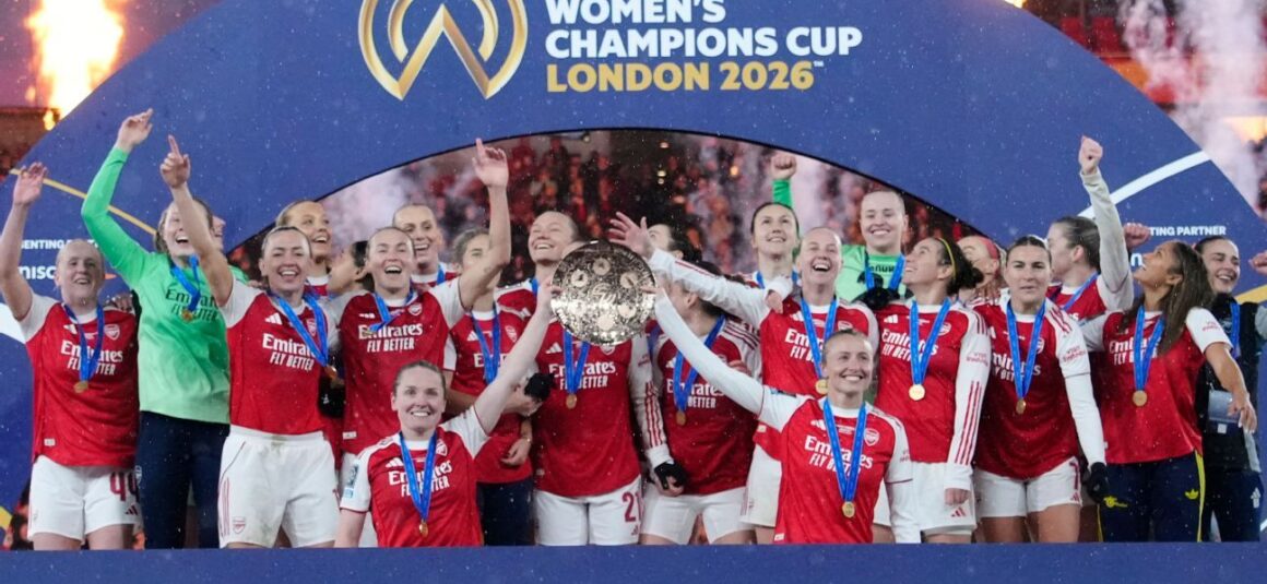 Arsenal Clinches Trophy to…