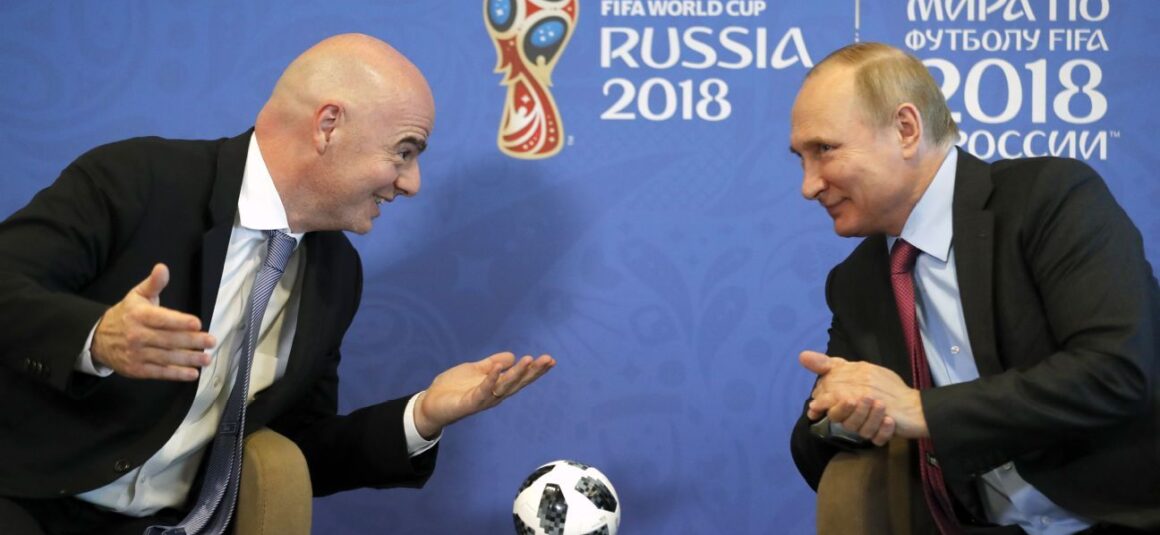 Infantino Supports Lifting…