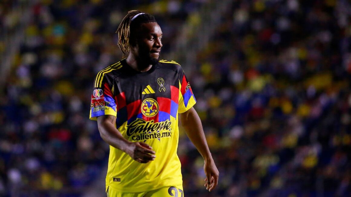 Lens denounce racist abuse…