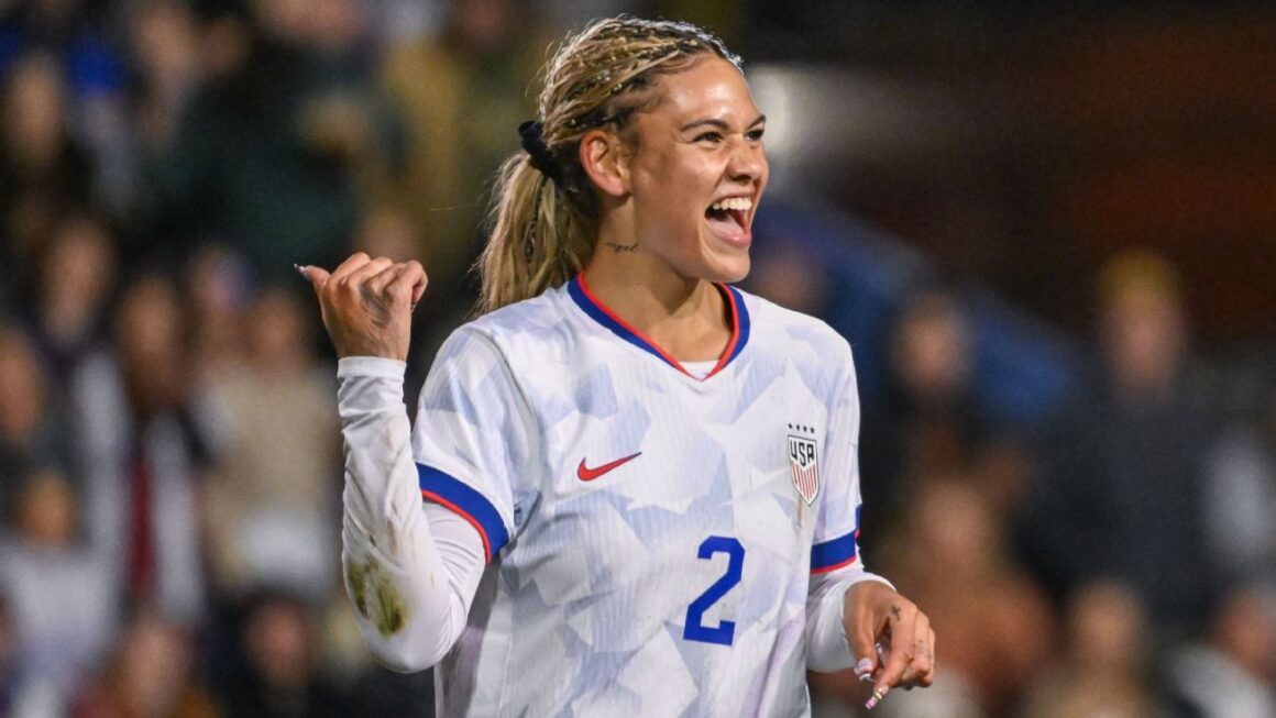 Rodman Headlines USWNT…