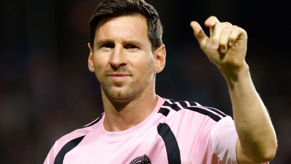 Messi Leads Miami to…