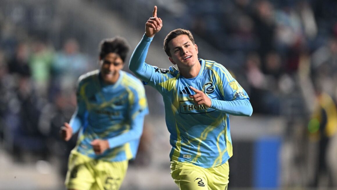 MLS Sullivan, 16, Scores…