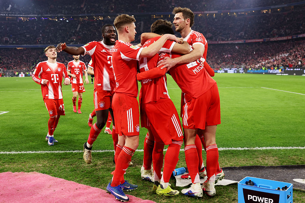Leaders Bayern Gear Up… Leaders Bayern Gear Up…