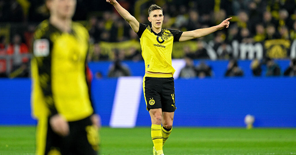 Schlotterbeck Takes Center…