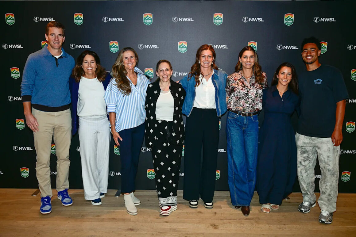 📸 Denver Summit Achieve… 📸 Denver Summit Achieve…