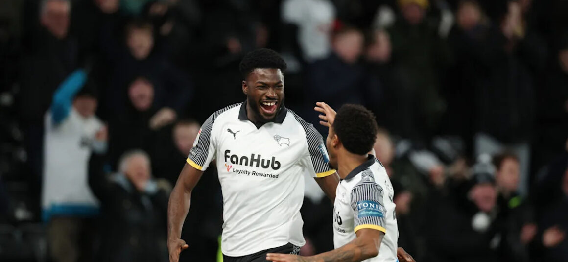 Crystal Palace Join Leeds…