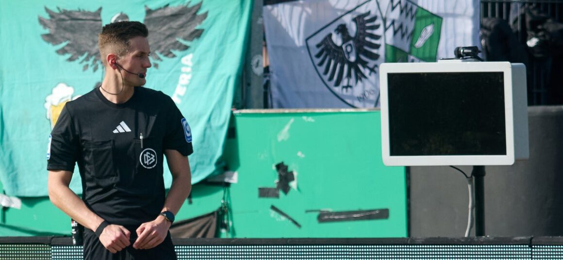 Masked Fan Stages VAR… Masked Fan Stages VAR…