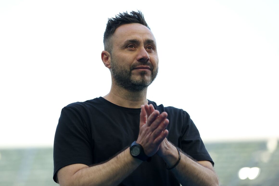 Tottenham Nears Roberto De…