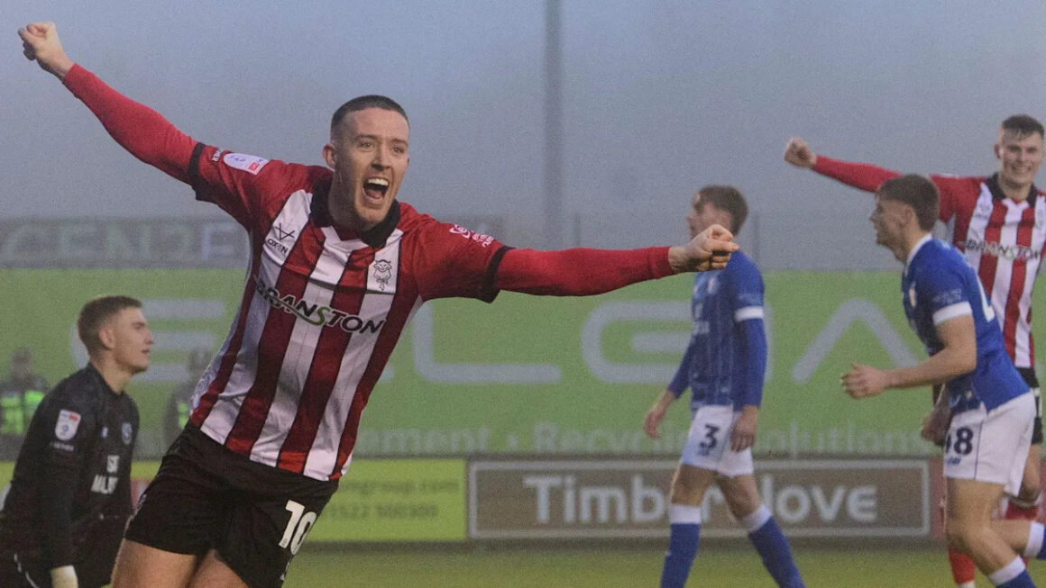 Moylan Signs Lincoln Deal…