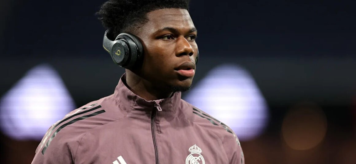 Manchester United Poised…