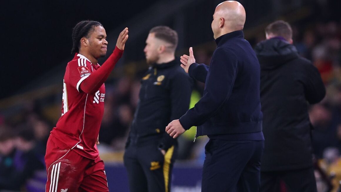 Slot hails special…