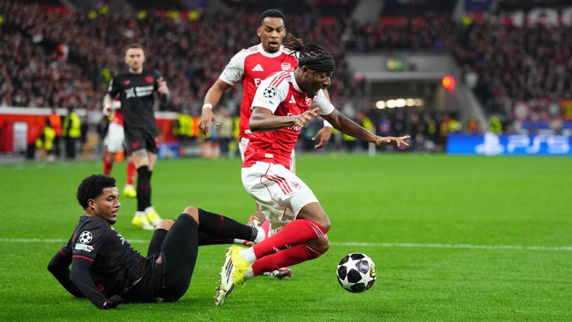 VAR Review: Arsenal Lucky… VAR Review: Arsenal Lucky…