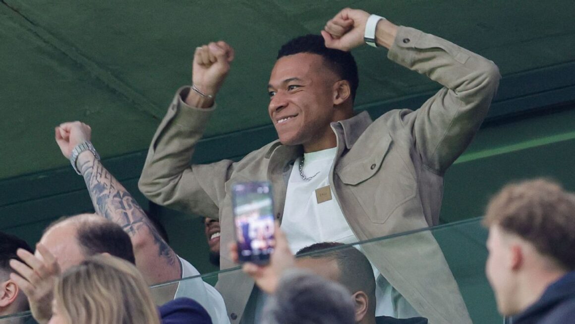 Kylian Mbappé to Join… Kylian Mbappé to Join…