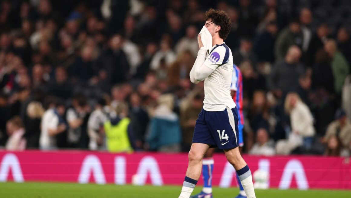 Spurs Tudor Suggests Gray… Spurs Tudor Suggests Gray…