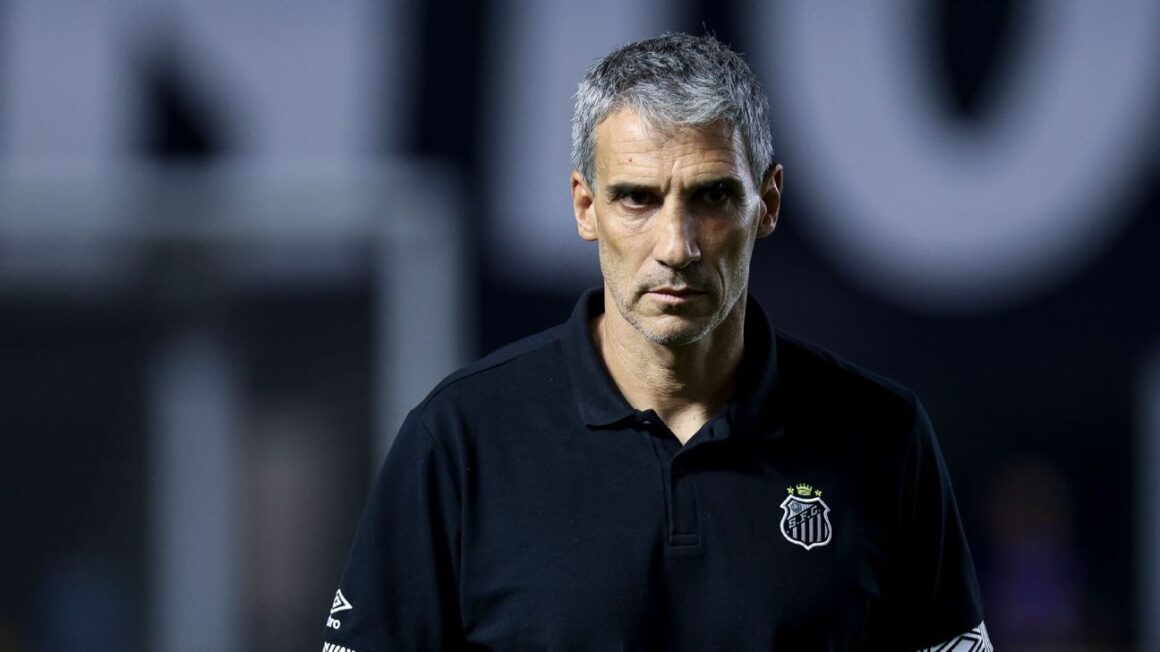 Neymars Santos Manager…