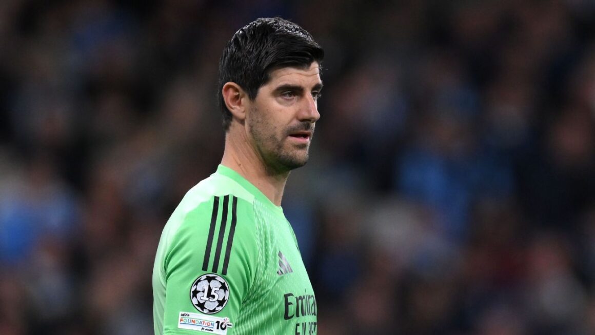 Courtois to Miss Six Weeks…