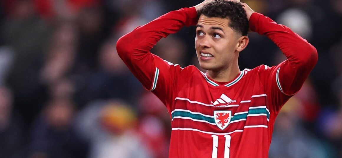 Spiky and Unforgettable:…